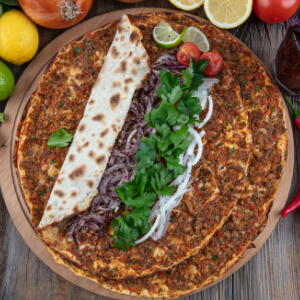Etli Pide & Lahmacun (Karakaş)