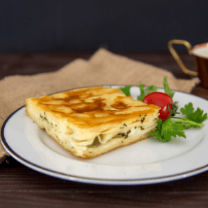 Meşhur Sarıyer Börekçisi Pide & Güveç (Bayır)