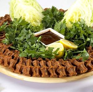 Meşhur Adıyaman Çiğ Köftecisi Ömer Aybak (Rüstem Paşa)