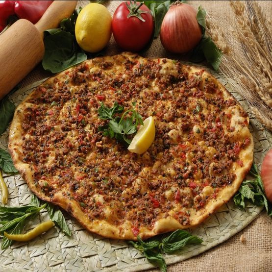 Çıtır Lahmacun (Karacaibrahim)