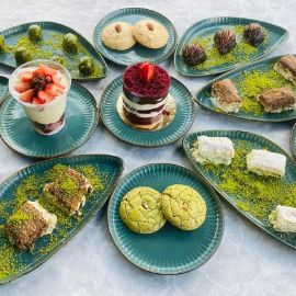 Baklavacı Orhan Anteplioğlu (Kardeşler)