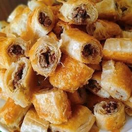 Meşhur Sarıyer Börek& Kır Pidesi Salonu (Cedit)