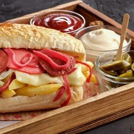 Köftecim Tost ve Omlet (Dere)